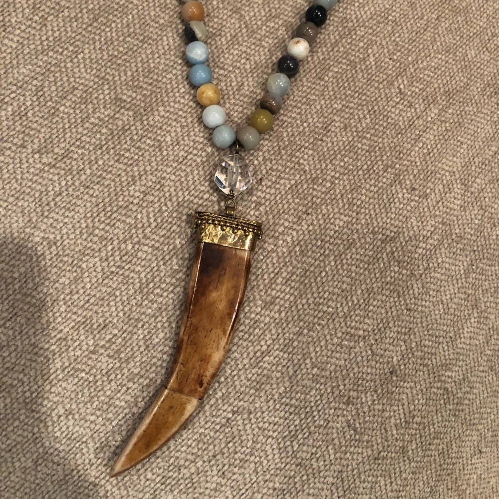 Long boutique necklace